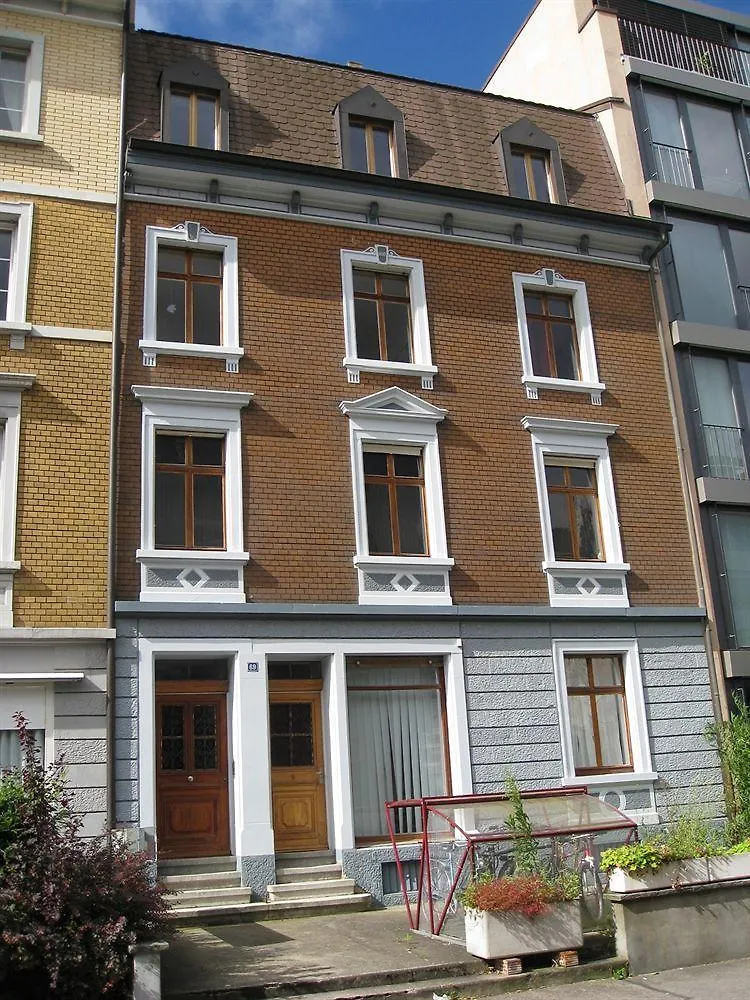 Apartment Unique Serviced Living @ Airport Line Basel Switzerland